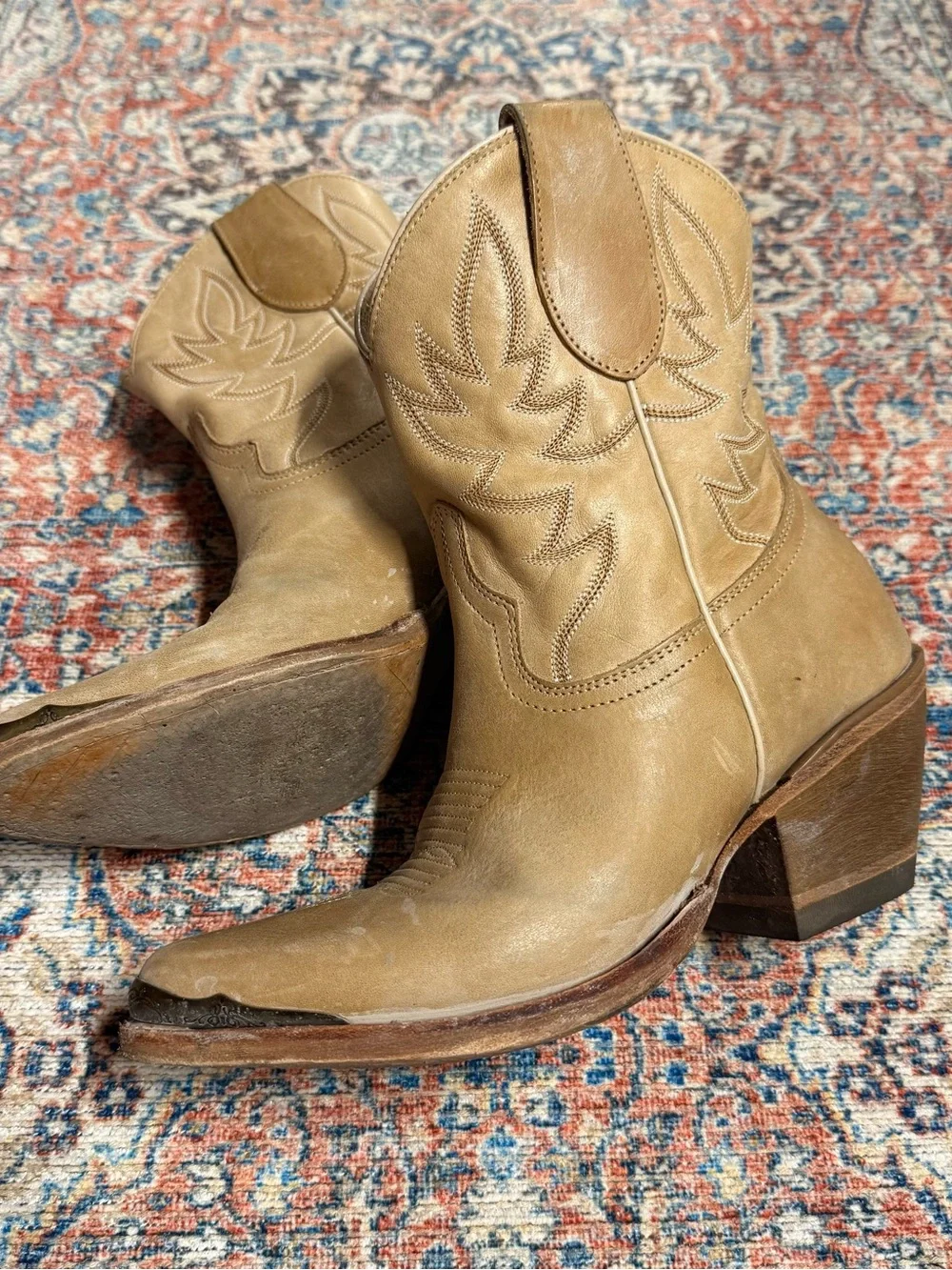 Idyllwind Tan Leather Western Ankle Booties with Stacked Heel